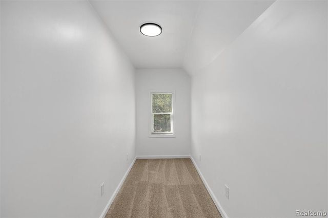 14895 Mapleridge Street, Detroit, MI 48205