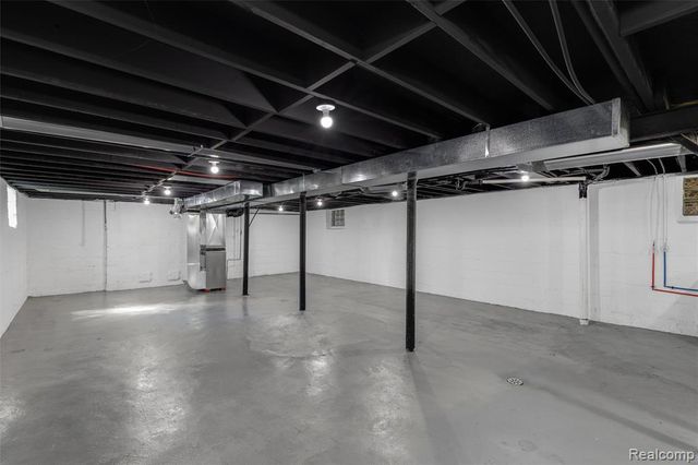 14895 Mapleridge Street, Detroit, MI 48205