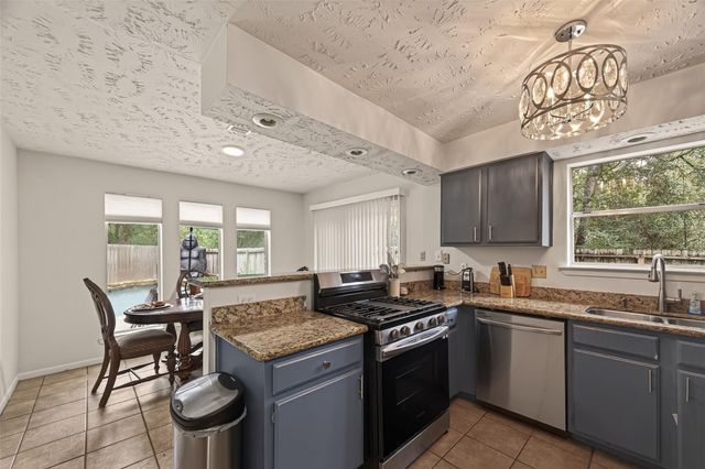 92 S Waxberry Road, Spring, TX 77381