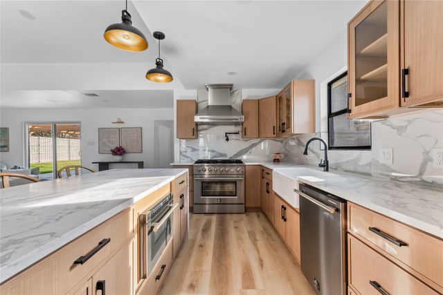 12450 High Meadow Drive, Dallas, TX 75244