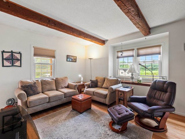 439 N River Rd Unit 1, Milford, NH 03055