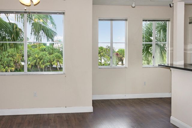 11025 Legacy Boulevard 303, Palm Beach Gardens, FL 33410