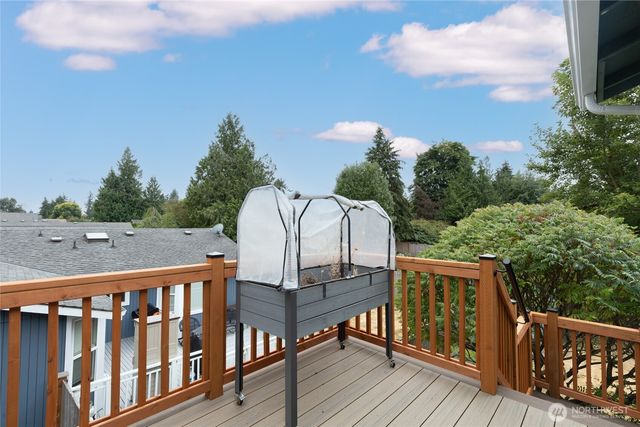 21675 SE 267th Street, Maple Valley, WA 98038