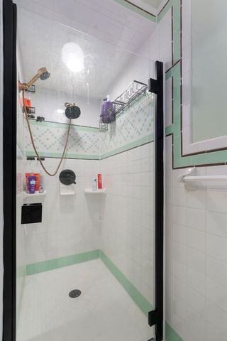1328 E Bennett Street, Springfield, MO 65804
