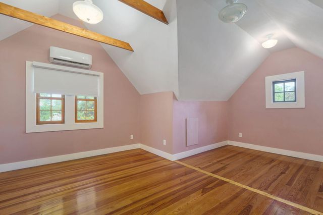 1328 E Bennett Street, Springfield, MO 65804