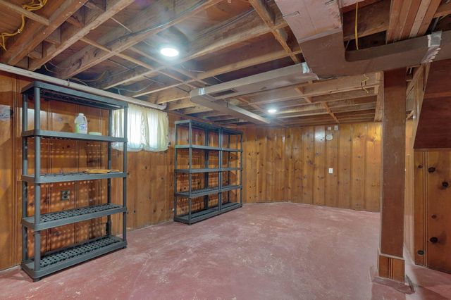 1328 E Bennett Street, Springfield, MO 65804