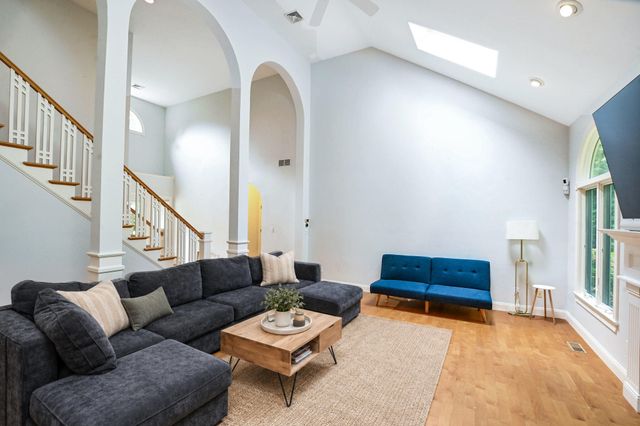 46 Southview Way, East Falmouth, MA 02536