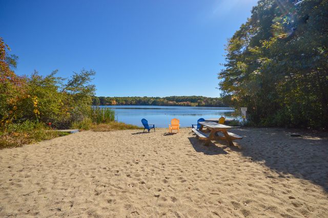 46 Southview Way, East Falmouth, MA 02536