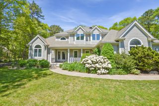 46 Southview Way, East Falmouth, MA 02536