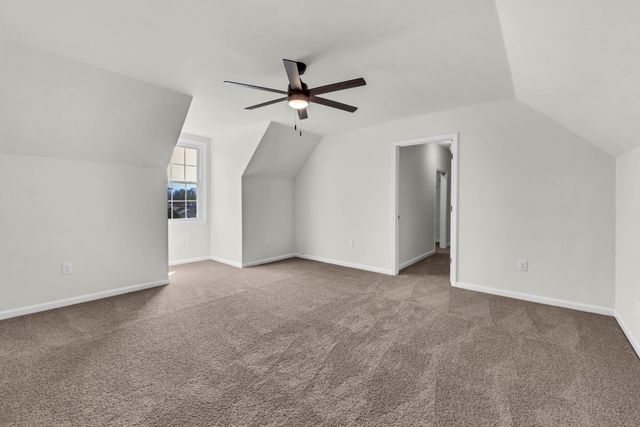 1402 Marla Ct, Clarksville, TN 37042