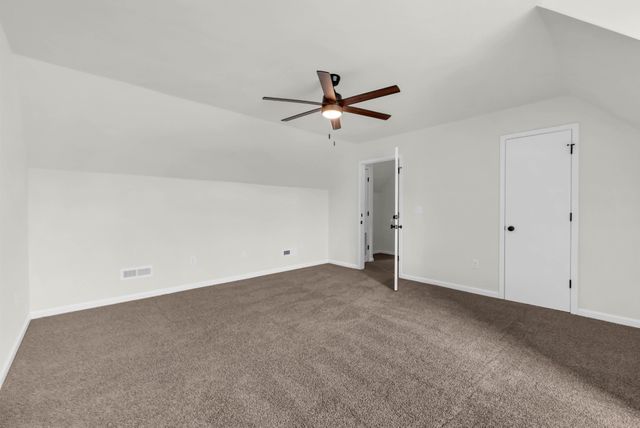 1402 Marla Ct, Clarksville, TN 37042