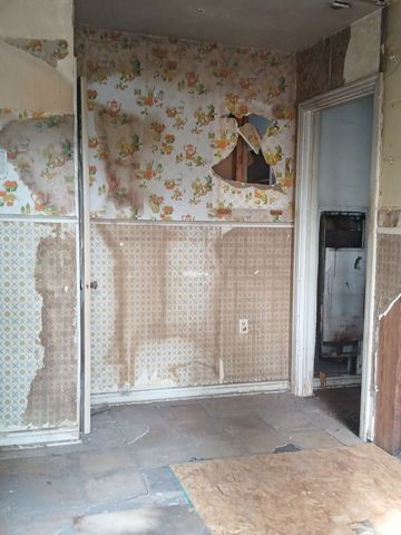 3216 Sharon Street, Dallas, TX 75211