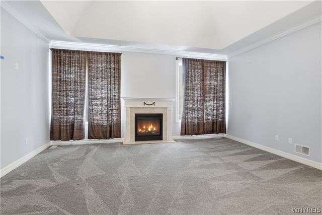 16 Woodstream, Orchard Park, NY 14127