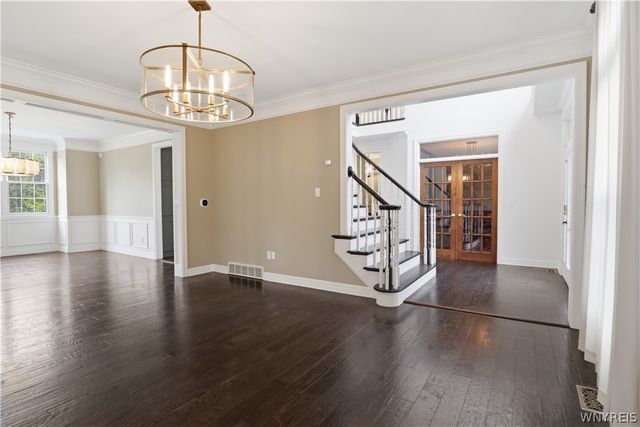 16 Woodstream, Orchard Park, NY 14127