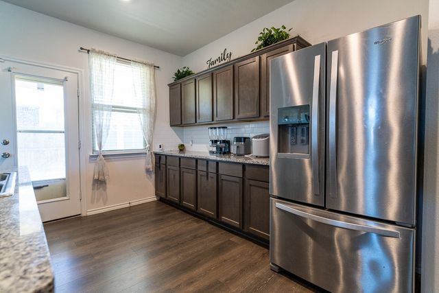 2070 Puma Street, Crandall, TX 75114