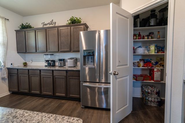 2070 Puma Street, Crandall, TX 75114