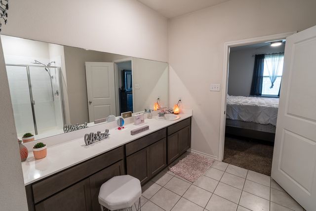 2070 Puma Street, Crandall, TX 75114
