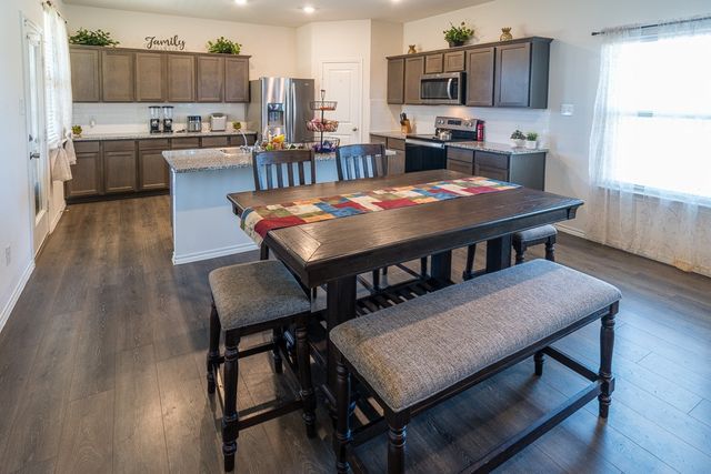 2070 Puma Street, Crandall, TX 75114