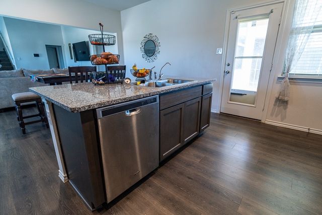 2070 Puma Street, Crandall, TX 75114