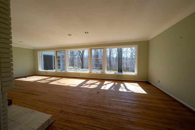 20705 Glenhill Court, Beverly Hills, MI 48025