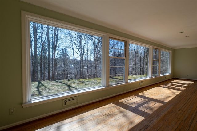 20705 Glenhill Court, Beverly Hills, MI 48025