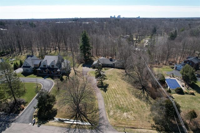 20705 Glenhill Court, Beverly Hills, MI 48025