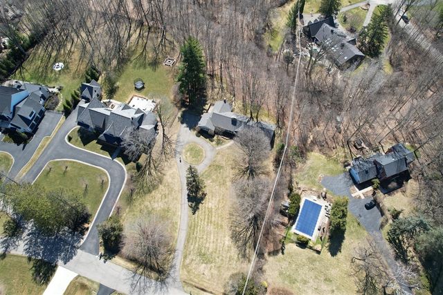 20705 Glenhill Court, Beverly Hills, MI 48025