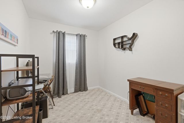 13605 Tennis Blvd, Louisville, KY 40272