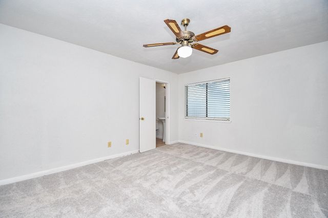 6915 Jeb Stuart Drive, Richmond, TX 77469