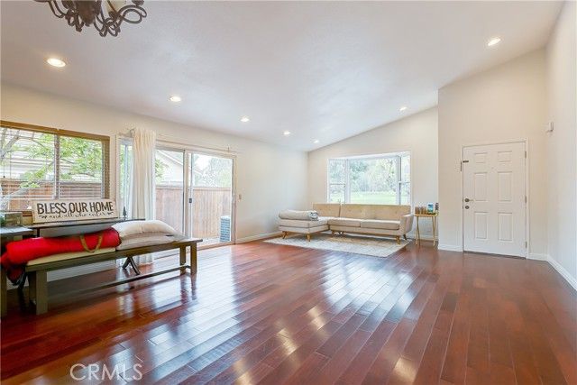 32 Blazing Star, Irvine, CA 92604