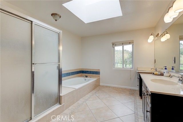 32 Blazing Star, Irvine, CA 92604