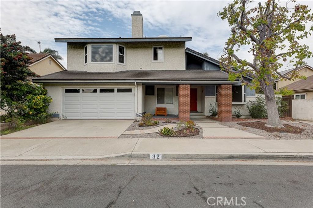 32 Blazing Star, Irvine, CA 92604