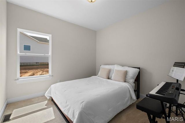 1404 Bloomfield Drive, Eureka, MO 63025