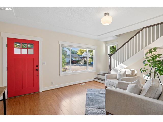 11312 Se 32ND Ave, Milwaukie, OR 97222