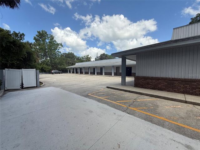 879 N VOLUSIA AVENUE D, Orange City, FL 32763