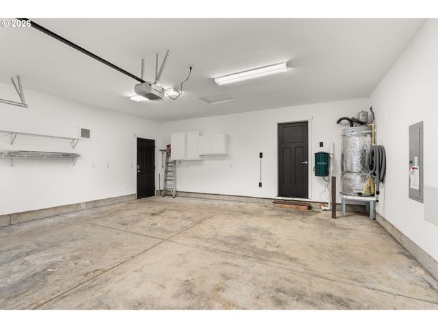 3115 ZENKNER VALLEY Rd, Centralia, WA 98531