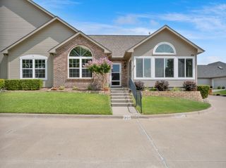 2601 Marsh Lane 301, Plano, TX 75093