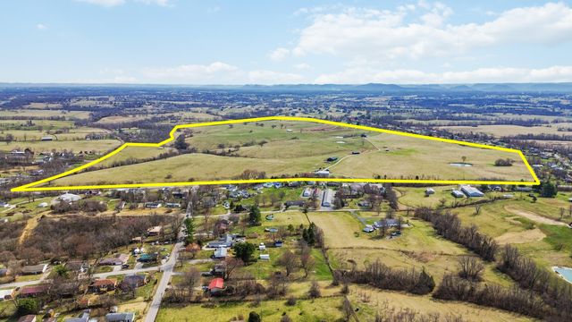 1630 Richmond Road, Berea, KY 40403