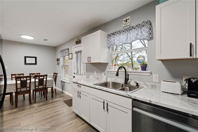 2205 Diamond Circle, Van Buren, AR 72956