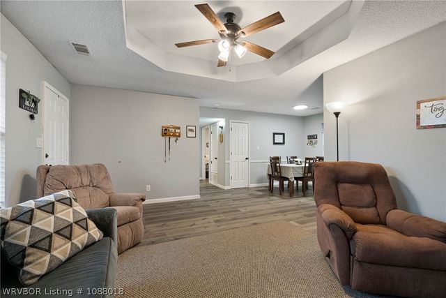 2205 Diamond Circle, Van Buren, AR 72956