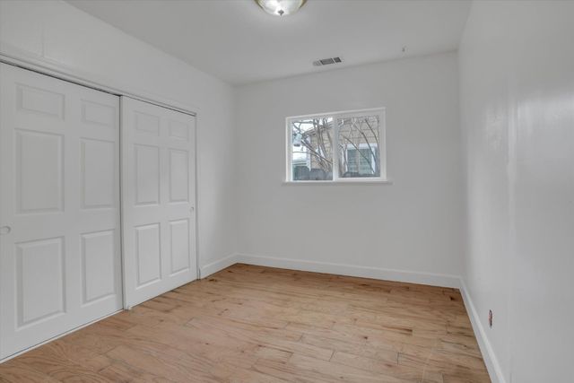 734 S Olive Ave, Stockton, CA 95215