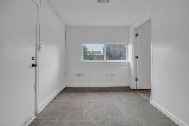 734 S Olive Ave, Stockton, CA 95215