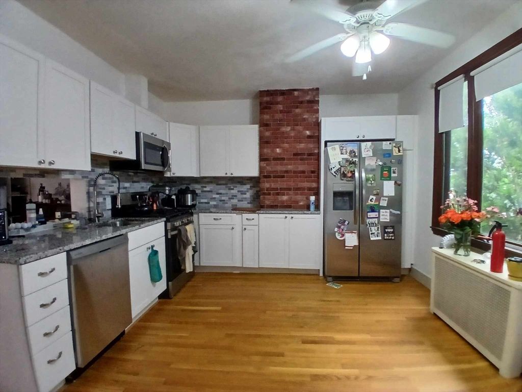 16 Orange St 16, Waltham, MA 02453