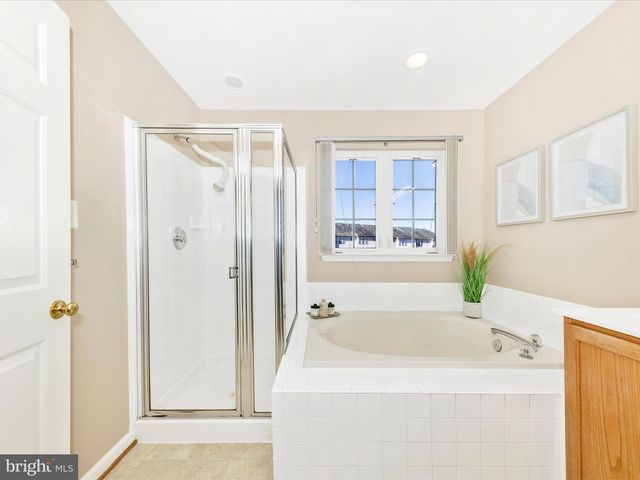 5810 WHITEROSE WAY, New Market, MD 21774