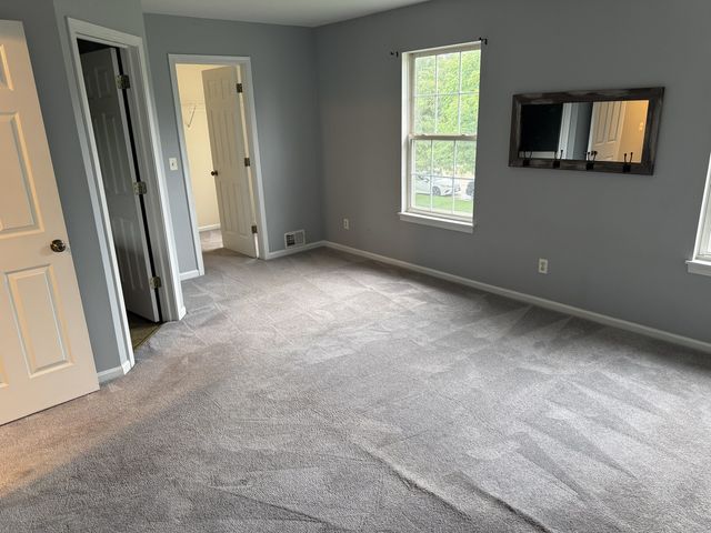 384 Reston Circle, Romeoville, IL 60446