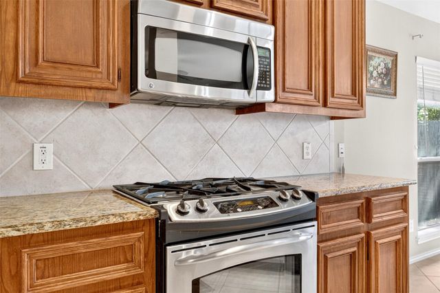 9403 Comstock Meadows Drive, Houston, TX 77095