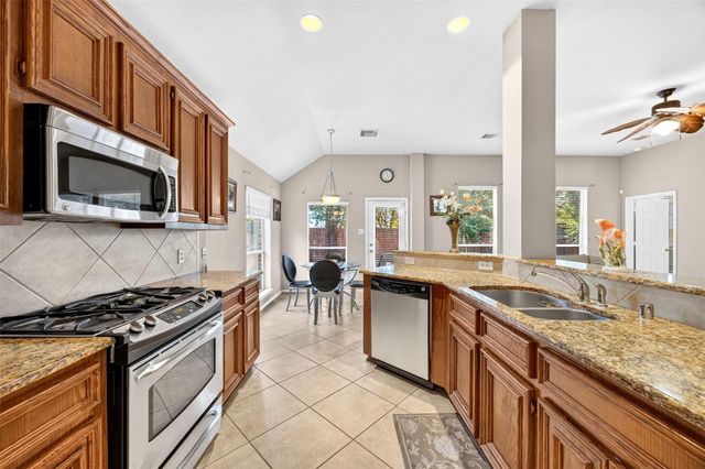 9403 Comstock Meadows Drive, Houston, TX 77095