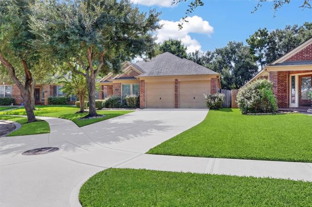 9403 Comstock Meadows Drive, Houston, TX 77095