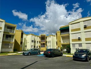 Calle J CJ 425, Caguas, PR 00725