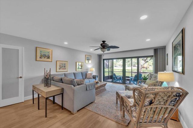 300 N Hwy A1a 101h, Jupiter, FL 33477